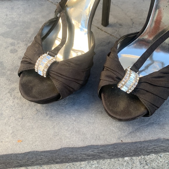 Black Open Toe Heels - Picture 6 of 9